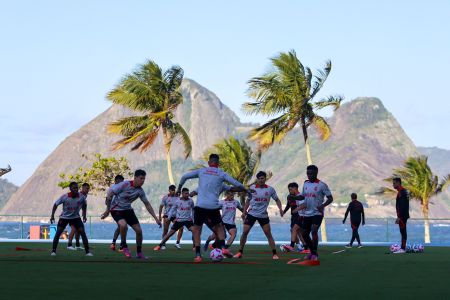 Inter treina no Rio de Janeiro para enfrentar o Fluminense