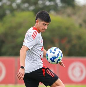 Alan Rodríguez se recuperou de um desconforto muscular e deve ser titular do Inter contra o Palmeiras