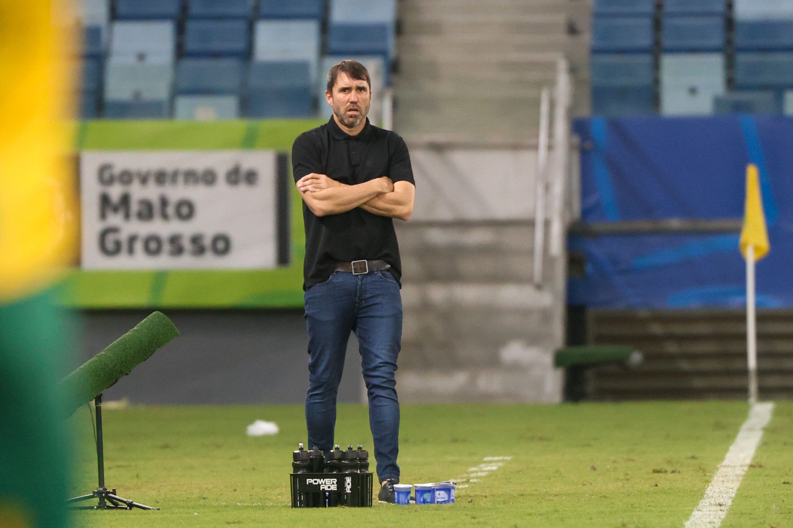 Escalação do Internacional: Coudet muda nove jogadores para jogo contra o Tomayapo