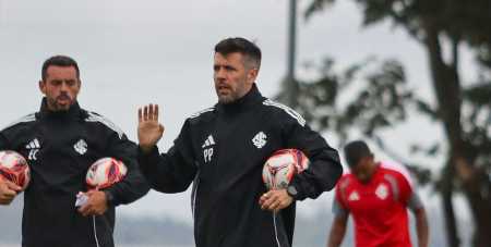 Pezzolano prepara equipe do Inter para o duelo deste domingo (8)