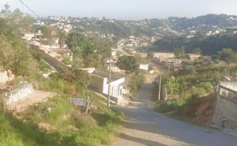 Casal é encontrado ferido em lote de Ribeirão das Neves