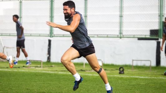 Ricardinho em treino do Ceará; agora será dirigente