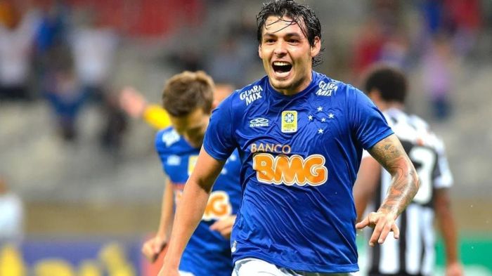 Ricardo Goulart foi artilheiro do Cruzeiro no Campeonato Brasileiro em 2014, ao lado de Marcelo Moreno, com 24 gols