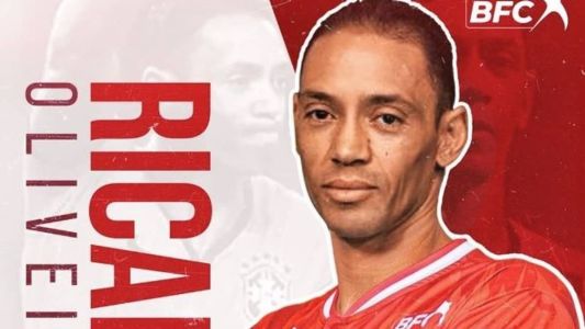 Ricardo Oliveira assinou com o Brasília FC aos 42 anos