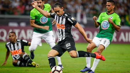 Ricardo Oliveira foi o artilheiro do Atlético na campanha fracassada da Libertadores em 2019