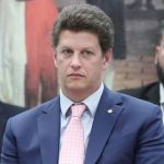 Salles desiste de prorrogação e indica fim da CPI do MST em setembro