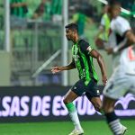 Ricardo Silva completa 100 jogos pelo América em derrota para o Vasco