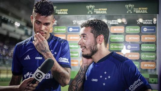 Richard e William anotaram os gols da vitória celeste