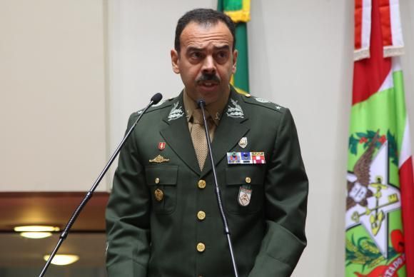 Lula nomeia general Richard Nunes, citado no caso Marielle, a chefe do Estado-Maior do Exército