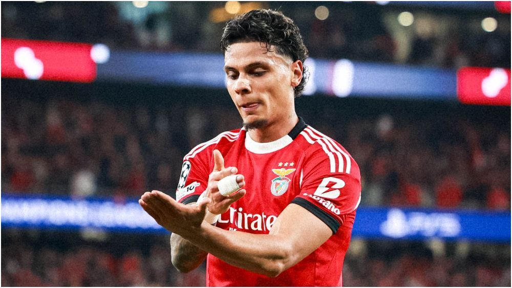 Ex-Palmeiras marca, e Benfica vence Napoli pela Champions League