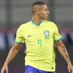 Richarlison diz que agora entende o peso que Ronaldo carregava na Seleção