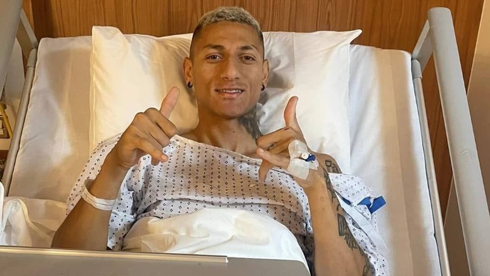 Richarlison, do Tottenham, passa por cirurgia para corrigir problema crônico