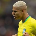 Richarlison surge com nova tatuagem no pescoço; veja repercussão