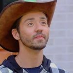 Veja como o ex-Fazenda Rico ficou após fazer cinco plásticas no rosto 