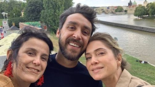 Rico Tavares é um renomado maquiador do país