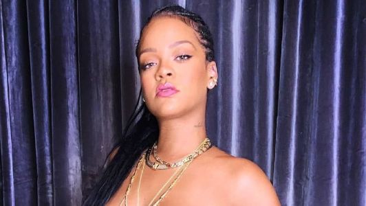 Rihanna pode voltar aos palcos em breve