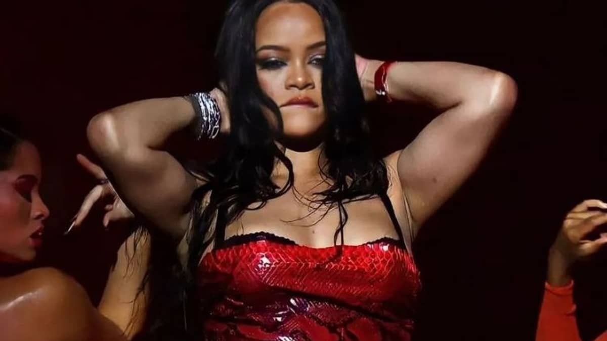 Super Bowl LVII: Rihanna mantém tradição de artistas e não pede cachê para show do intervalo