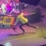 Vídeo: Ringo Starr, ex-Beatles, tropeça e cai durante show