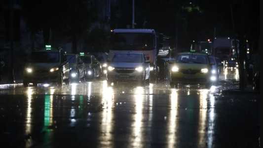 Ao todo, Inmet emitiu quatro alertas meteorológicos para o Rio de Janeiro com validade até terça-feira (23)