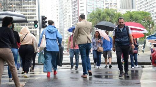 Rio de Janeiro tem previsão de chuva para as próximas horas