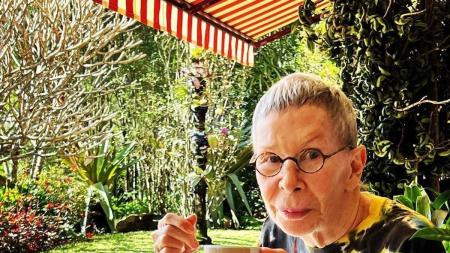 Rita Lee trata um câncer de pulmão