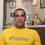 Rivaldo vê mérito total de Diniz por brilho de John Kennedy no Fluminense