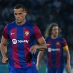 Rivaldo revela 'veto' inusitado do Barcelona em sua saída do Camp Nou 
