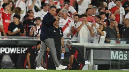 Gallardo, treinador mais vencedor da história do River