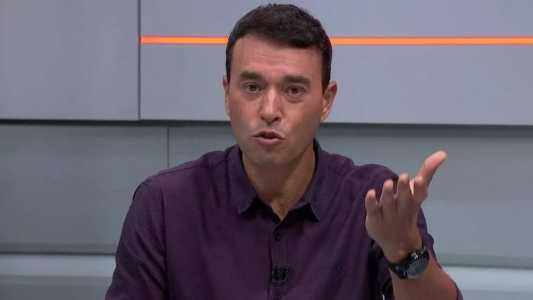 Rizek criticou, por meio das redes sociais, os gramados de Mineirão e Arena do Jacaré