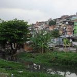 RJ tem 2º dia de megaoperação contra organizações criminosas no Complexo da Maré 