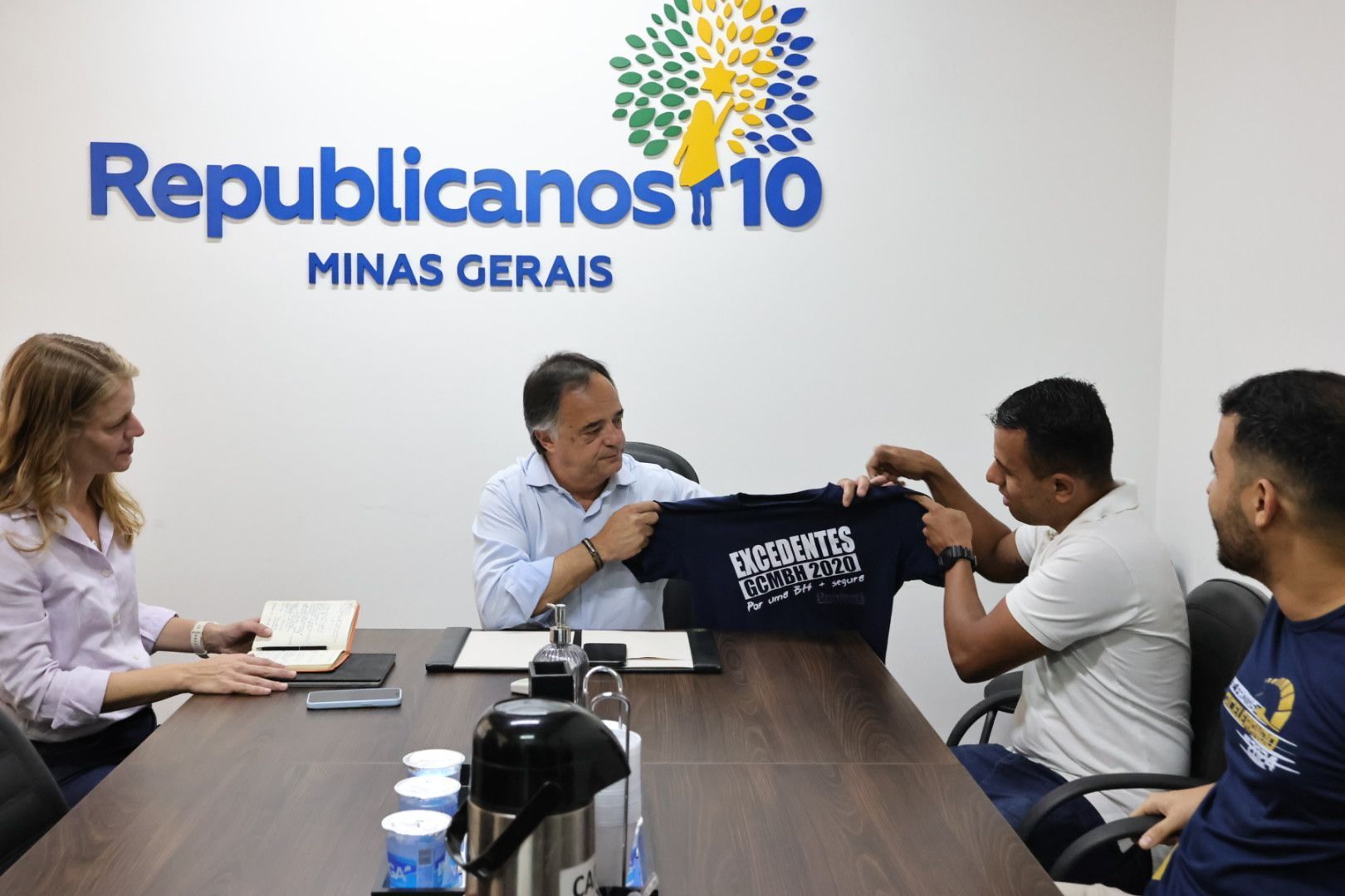 Mauro Tramonte se reúne com excedentes da Guarda Municipal e promete aumentar o efetivo