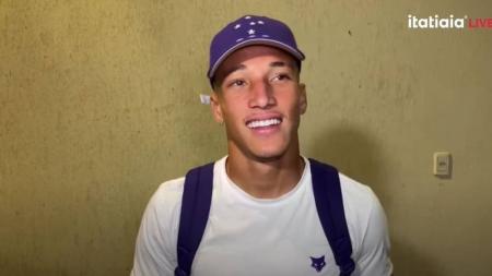 Robert marcou o gol da vitória do Cruzeiro nessa segunda-feira (27)