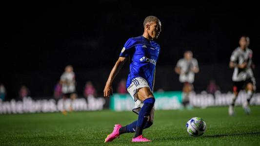 Robert renovou o seu contrato recentemente com o Cruzeiro