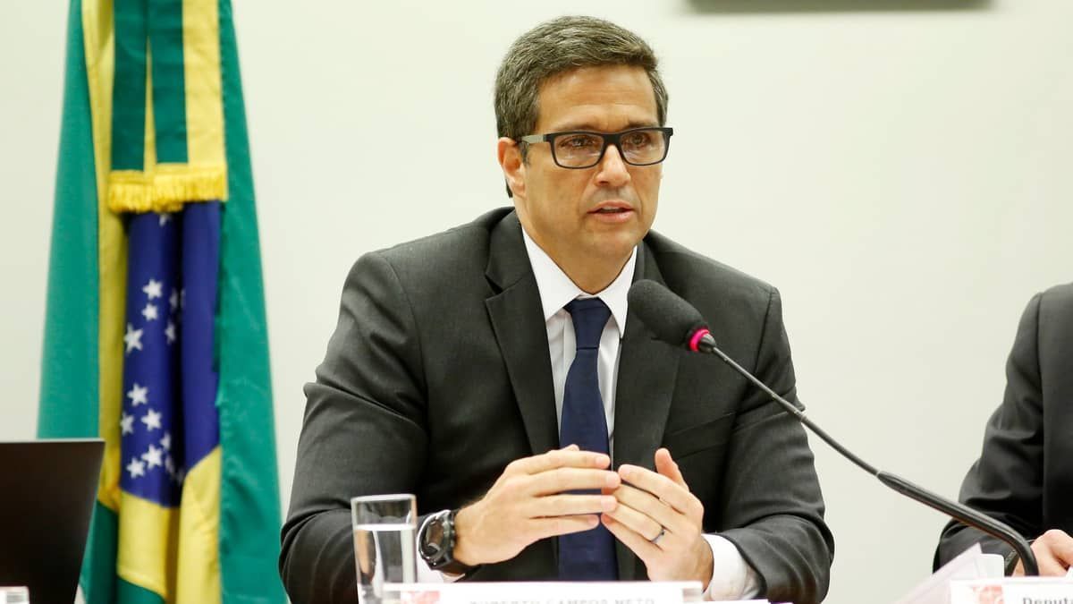 Senado pode convocar presidente do Banco Central para explicar taxa de juros