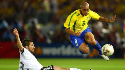 Roberto Carlos foi titular da Seleção Brasileira na Copa do Mundo de 2002