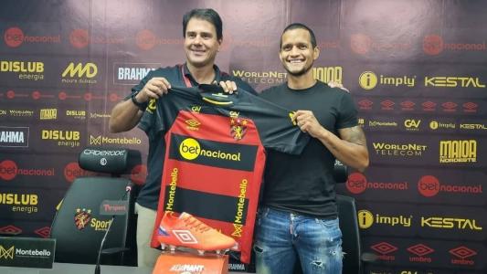 Roberto Rosales foi apresentado nesta quarta-feira (16) como reforço do Sport