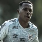 Robinho pode cumprir pena por estupro no Brasil, diz ministro da Justiça