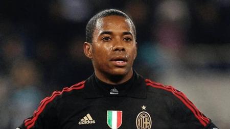 Robinho foi condenado por estupro coletivo