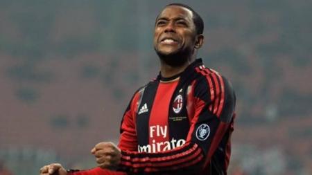 Robinho nega as acusações, mas foi condenado pela Justiça da Itália