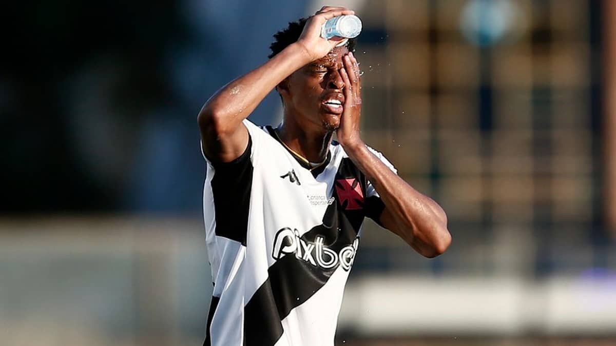 Ramón Díaz terá dois importantes 'reforços' no Vasco contra o Fortaleza