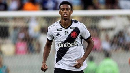 Robson está fora dos planos da comissão técnica do Vasco