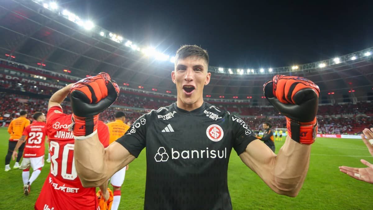 Inter: Rochet se emociona após defender pênalti: 'Não tenho palavras para agradecer'