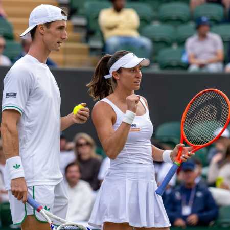 Luisa Stefani garante vaga na final em Wimbledon e encerra jejum brasileiro no torneio