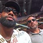 Netflix anuncia documentário com estrela da NFL envolvida em polêmica