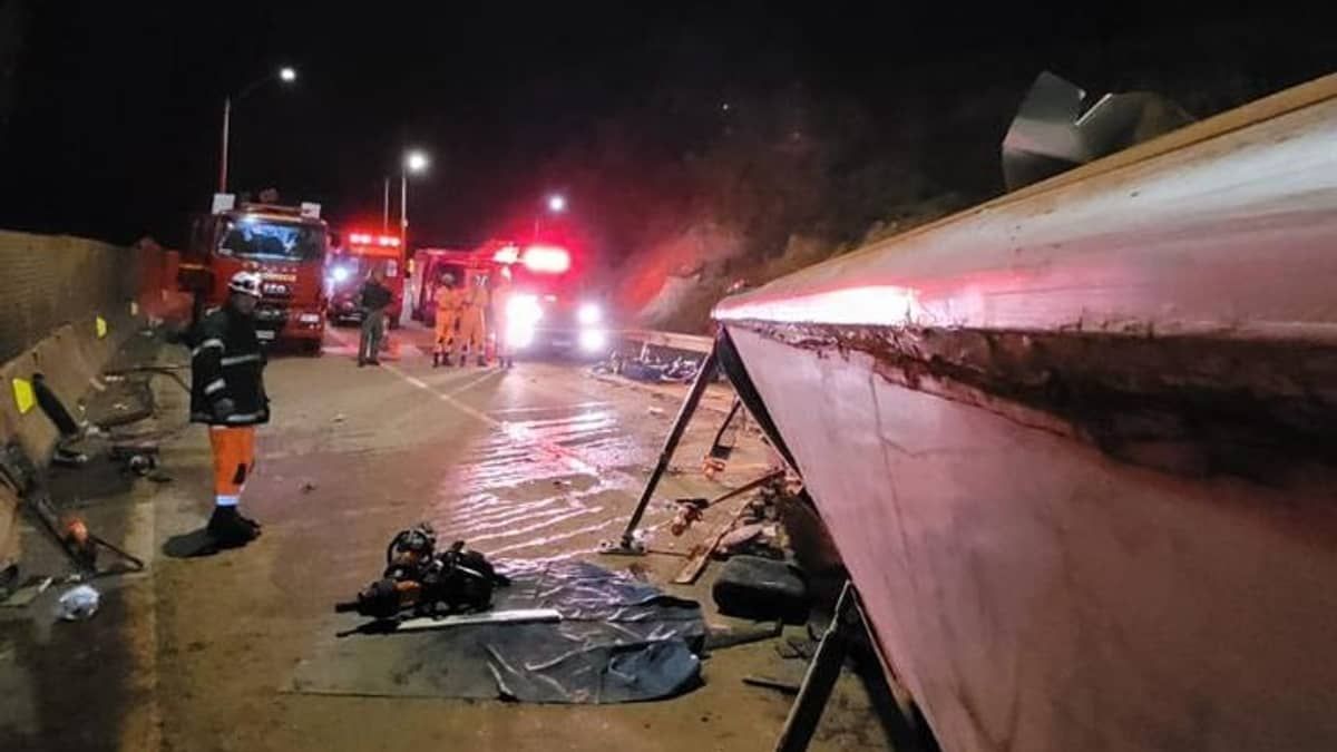 Veja rota alternativa após acidente que matou 7 torcedores do Corinthians na rodovia Fernão Dias  