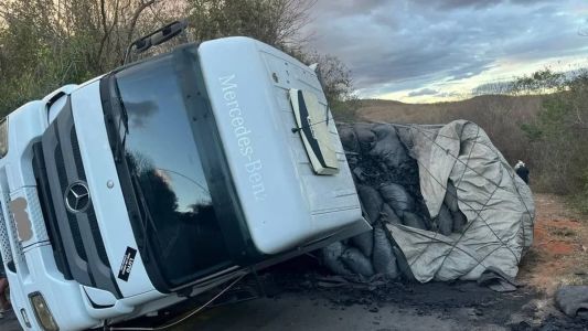 Rodovia liga Salinas a Taiobeiras, no Norte de Minas
