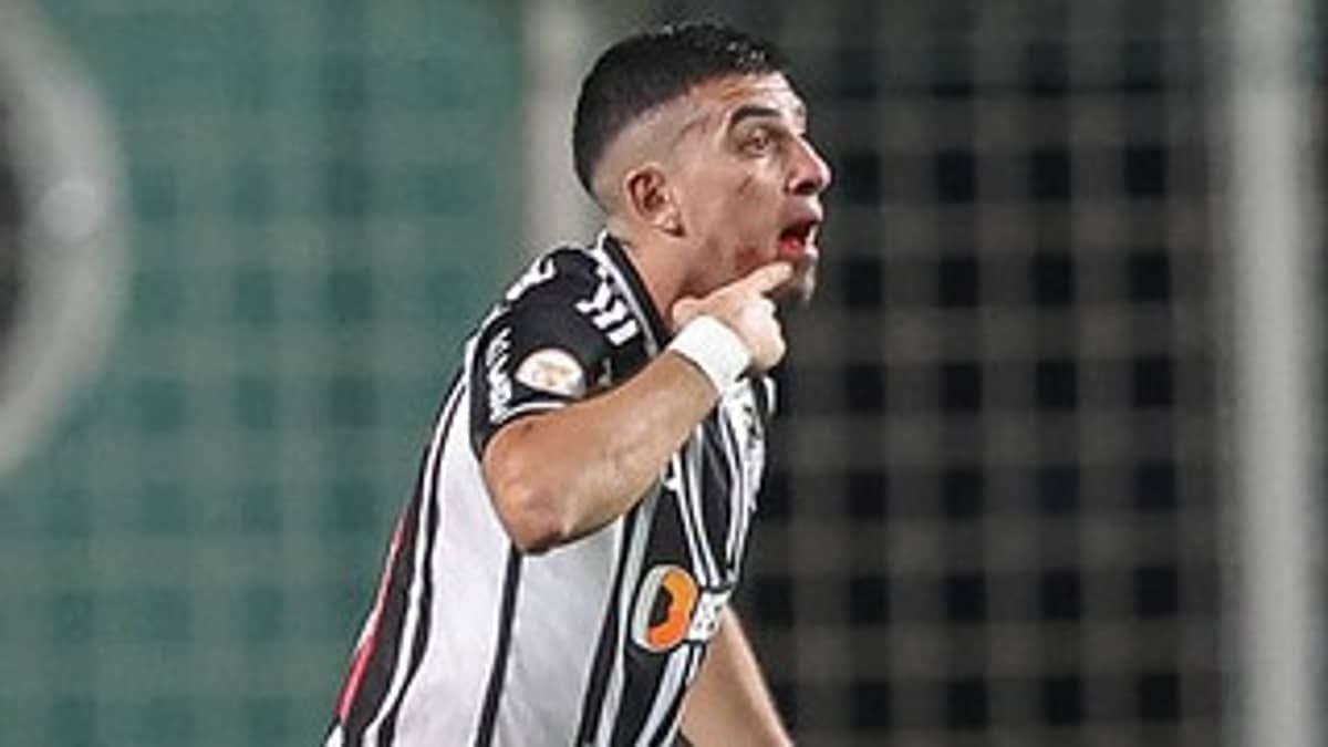 Atlético x Palmeiras: Battaglia terá protetor bucal com escudo do Galo; veja foto