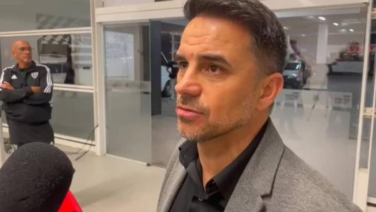 Rodrigo Caetano afirmou que clube venderá jogadores para compensar eliminação