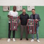 Rodrigo Caetano visita o CT do Fluminense e recebe camisa do clube