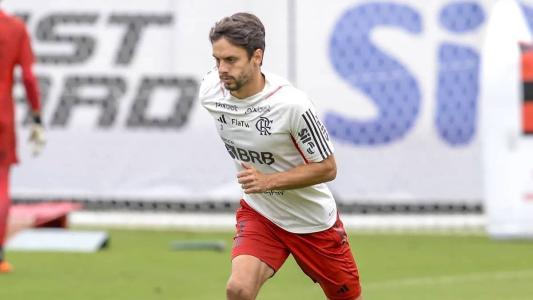 Rodrigo Caio está em fim de contrato com o Flamengo
